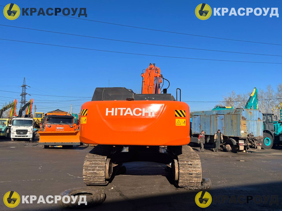 Гусеничный экскаватор Hitachi ZX300-5A Б/У