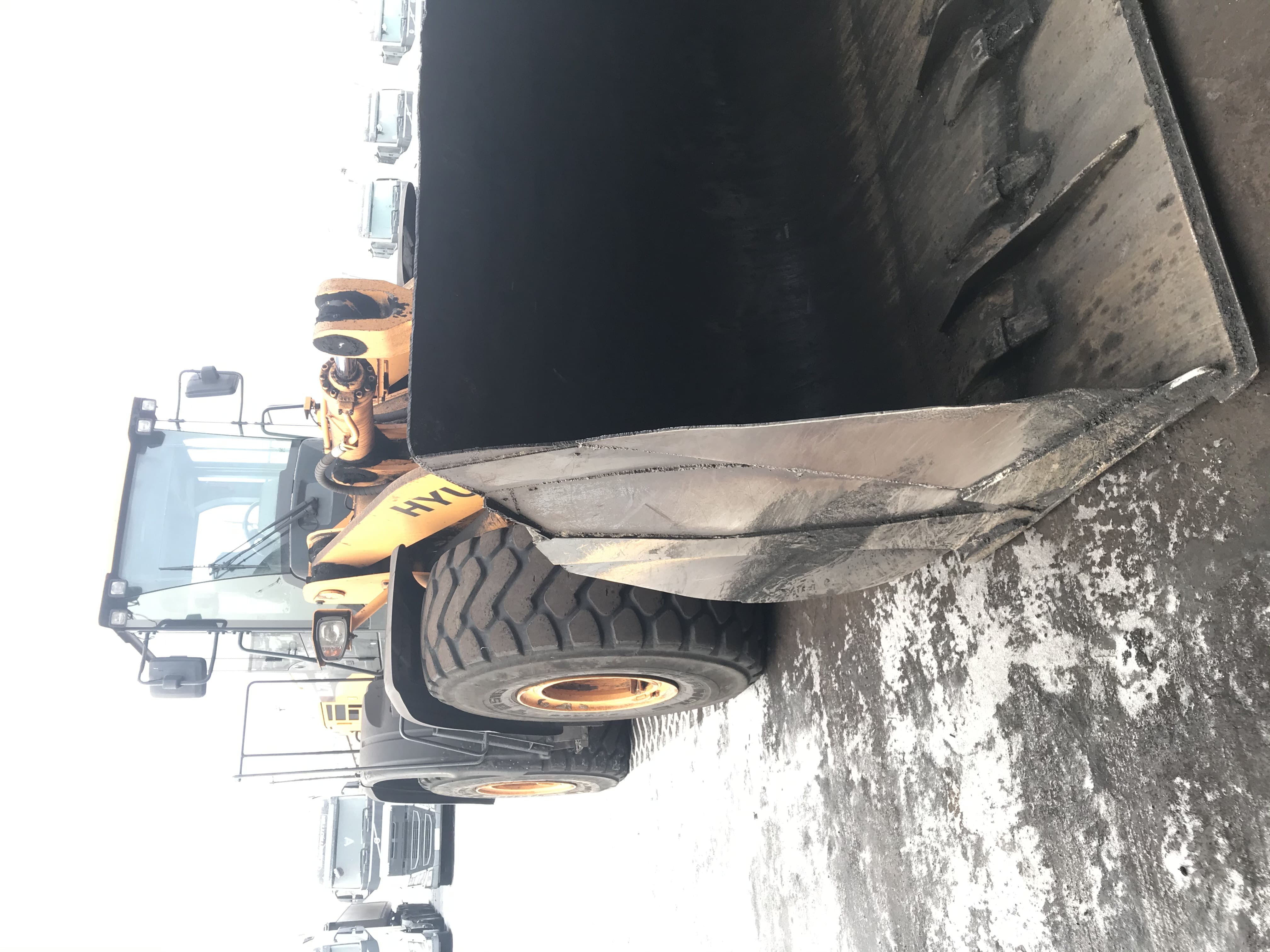 Фронтальный погрузчик Hyundai HL770-9S